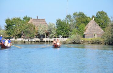 gita-in-barca-nella-laguna-di-caorle